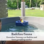 Familienfreundliche Mit Grossem Garten, Spielplatz, Privatem Badefass & Sauna Wendisch Rietz